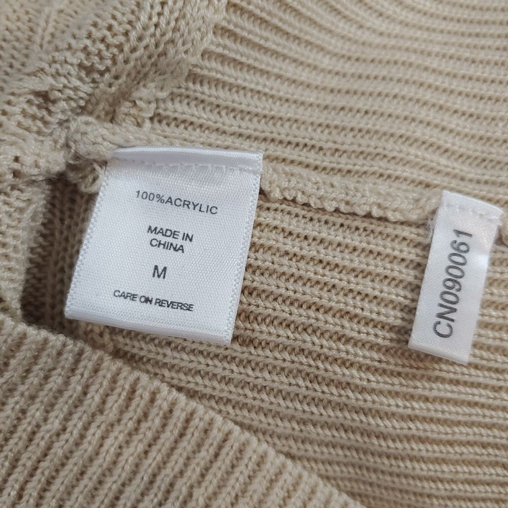 New York & Co Women's Size Medium Beige Crotcheted Eyelet Sweater - Picture 5 of 8